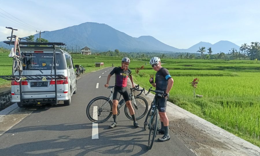 Road Bike – Puluk Puluk & Batukaru Temple